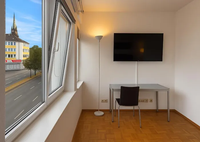 Boardinghouse - & 3*